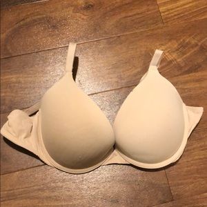 Victoria’s Secret PINK bra